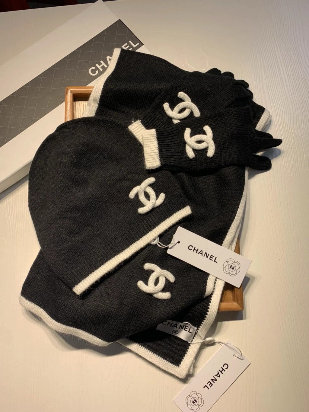 Knit Accessories Set (Beanie, Scarf, Gloves)