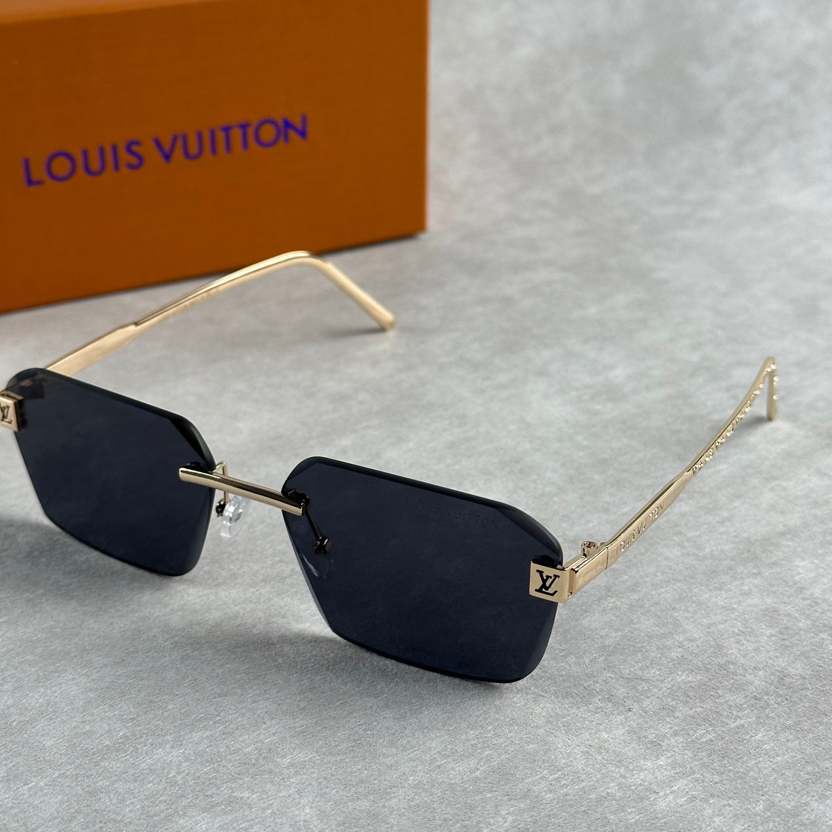 Classic L V Sunglasses Black Lens Gold Frame Rounded Rectangle Shades Unisex