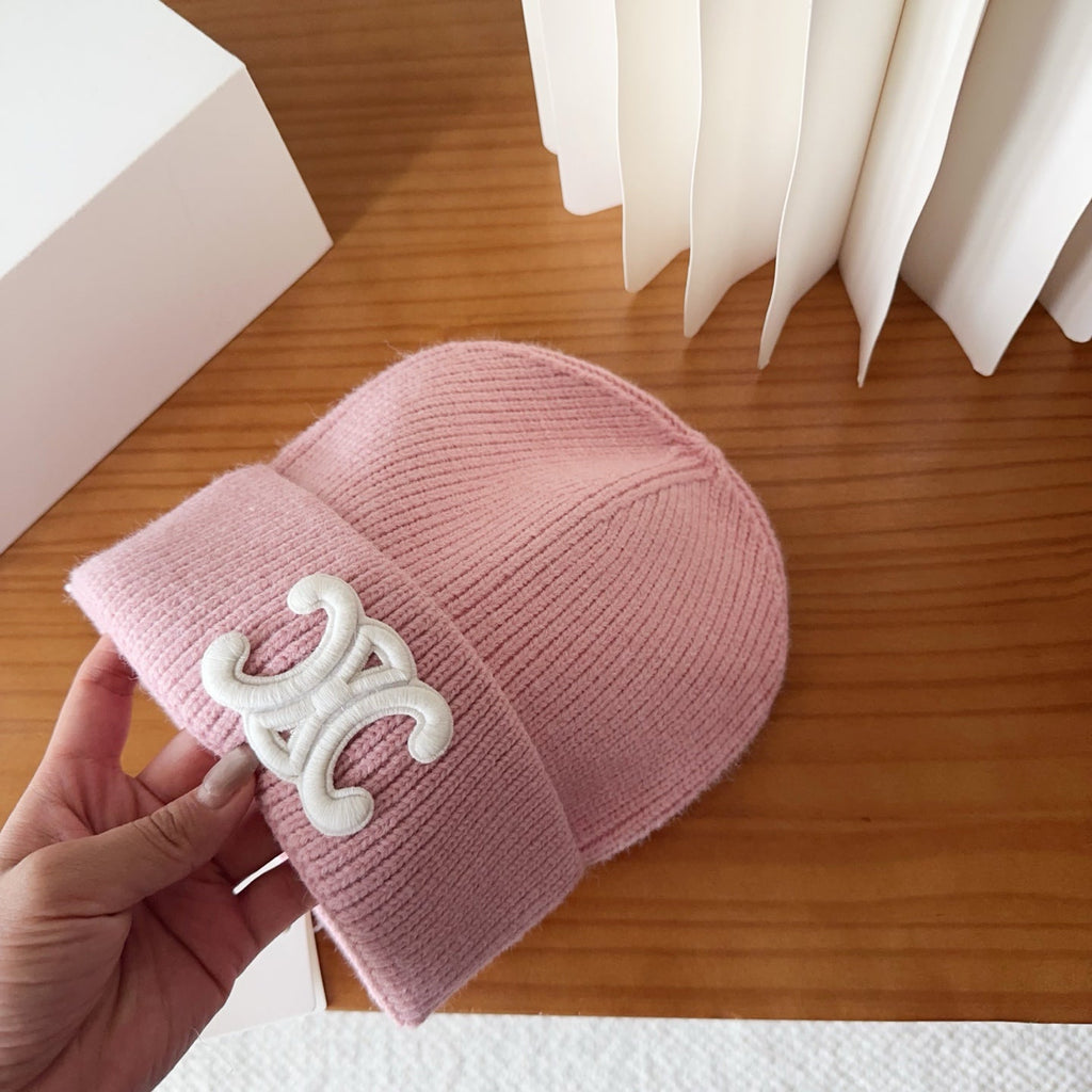 CL Beanie in Pink