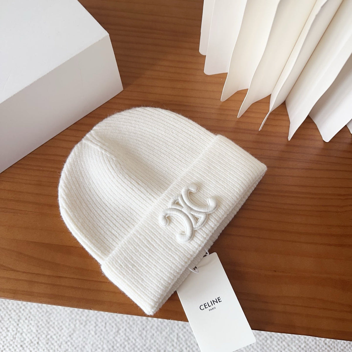 CL Beanie in White