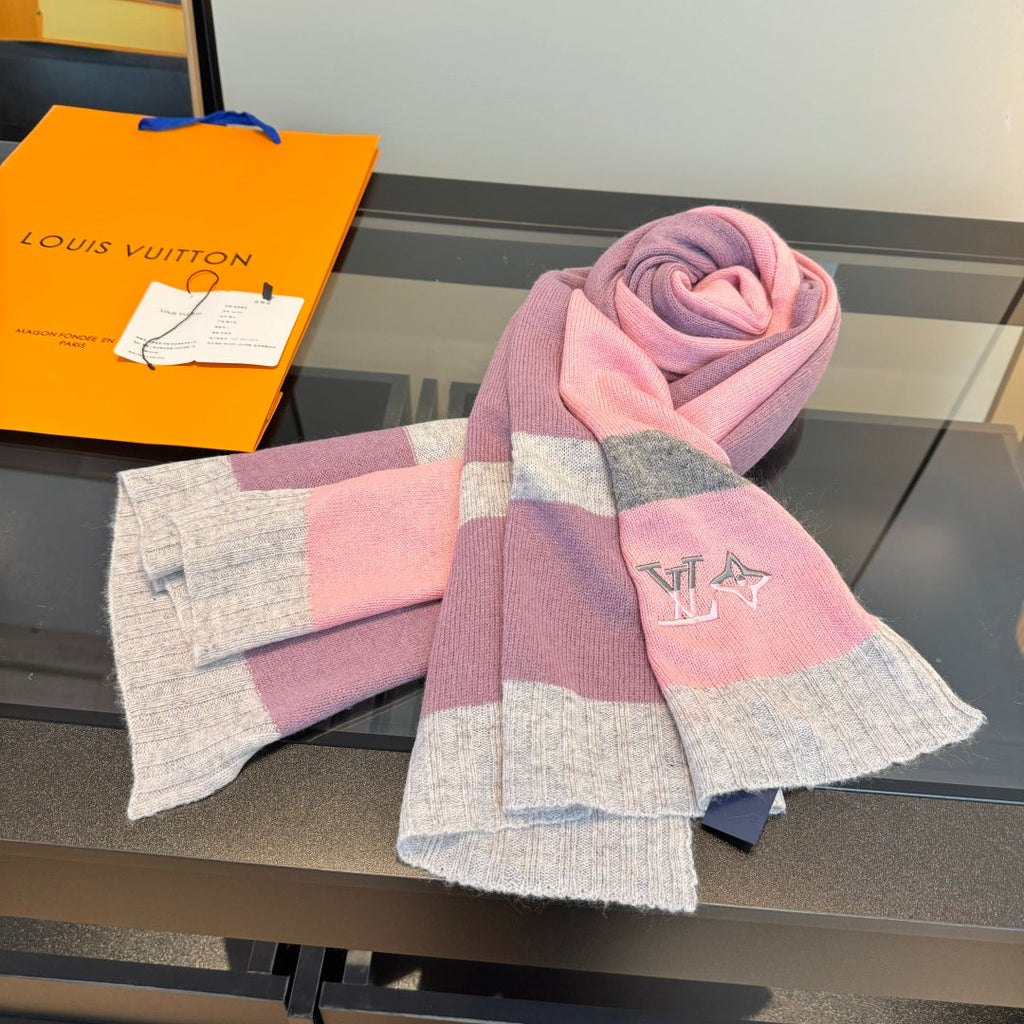 Soft Cashmere Knit Scarf