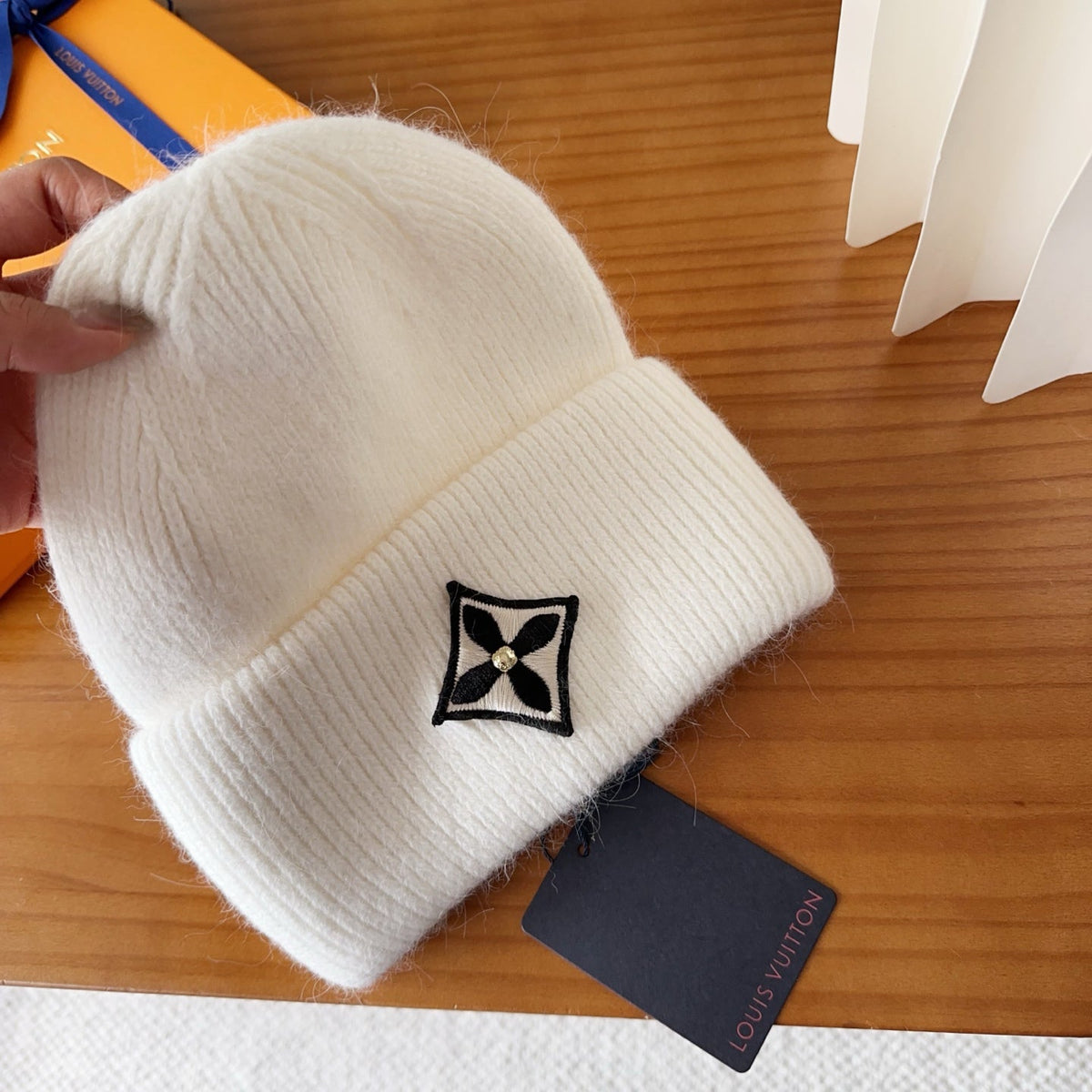 Beanie in White