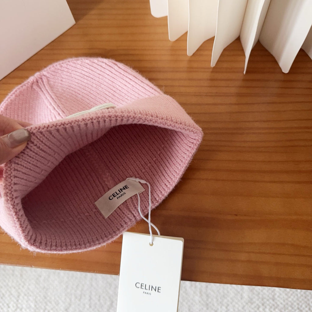 CL Beanie in Pink