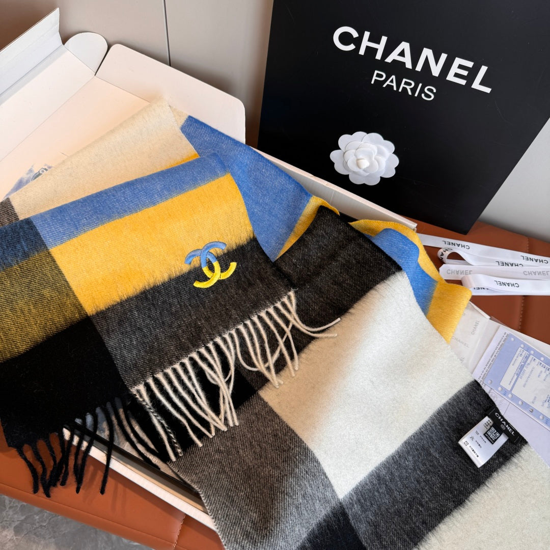 Minimalist Striped Fringe Scarf