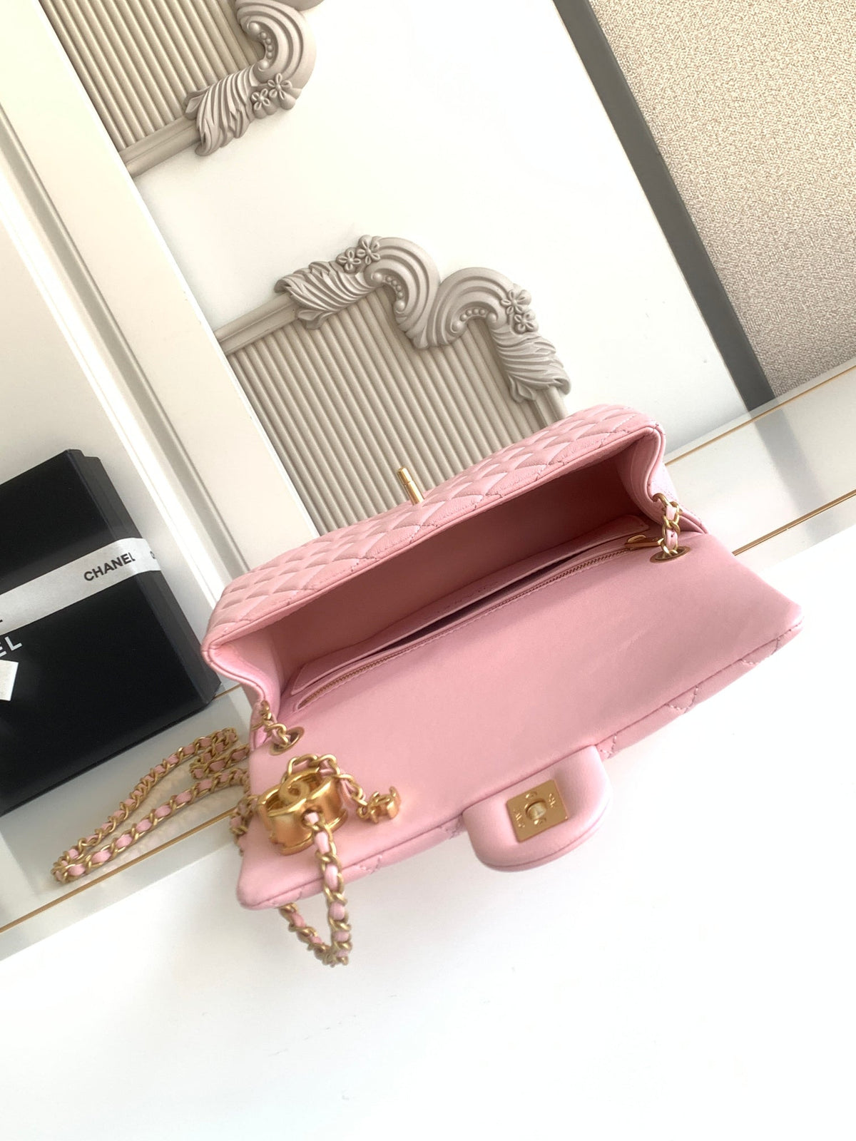 CC Small Flap Bag Petal Pink