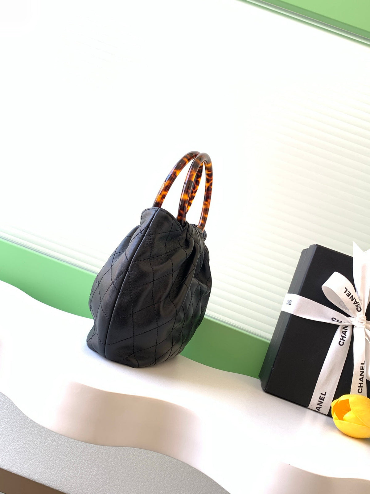 CC 26C Lambskin Bag Tortoiseshell Handle Edition