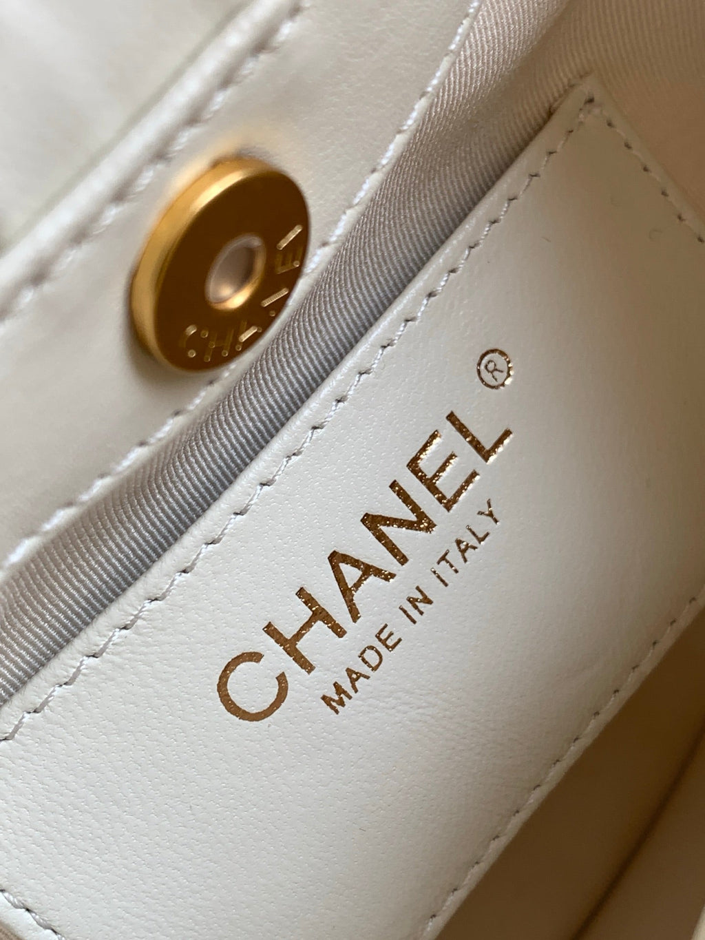 CC 26C Lambskin Bag Tortoiseshell Handle Edition