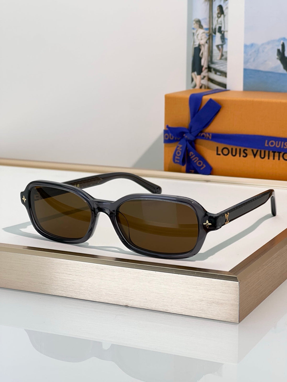 Premium Women's Square Sunglasses