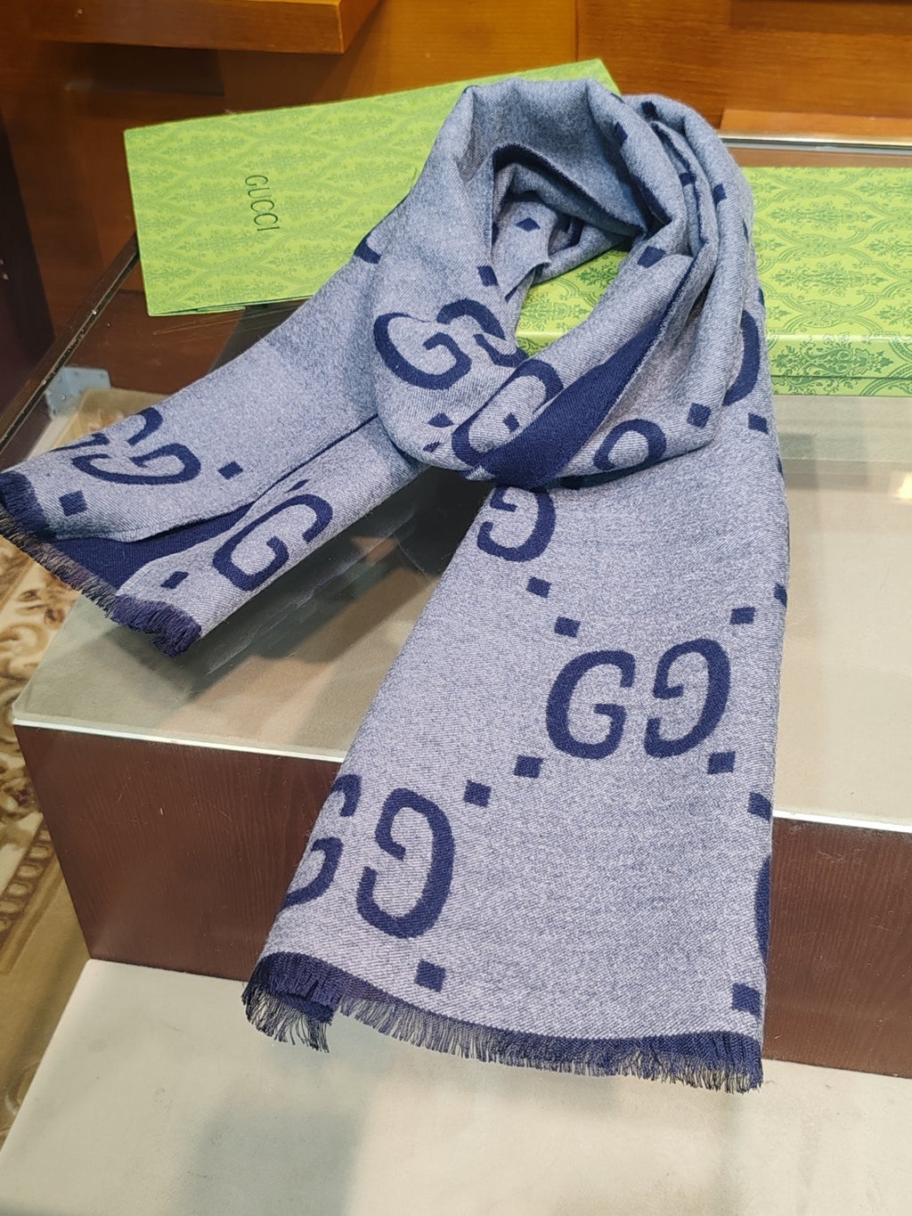 G/G Scarf
